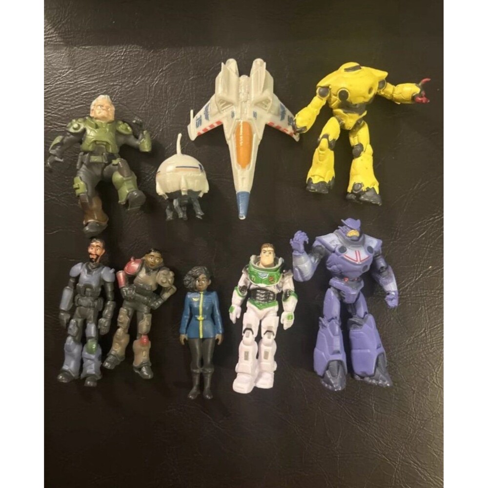 Lightyear Movie 2" Inch PVC Figure bundle